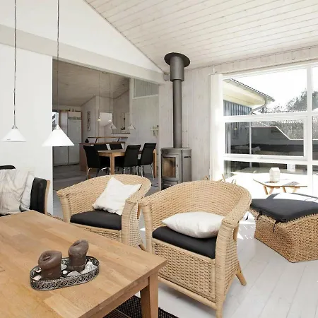 Feriehus 9 Person In Hj Rring Lønstrup